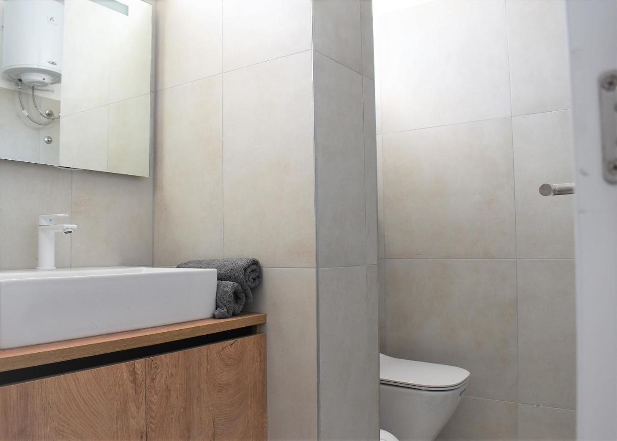 Apartment Aci Marina Rab Banjol المظهر الخارجي الصورة